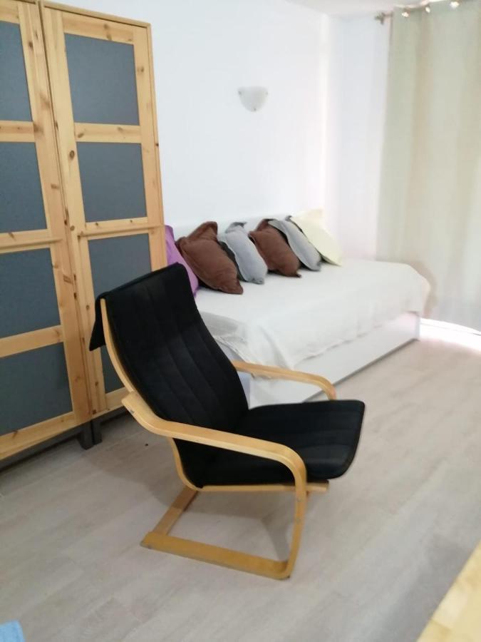 Apartament Casa Tavio 3 Arona  Zewnętrze zdjęcie